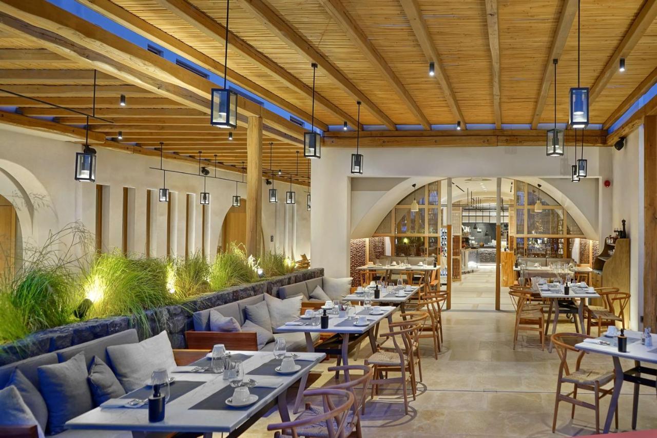 Radisson Blu Zaffron Resort, Santorini (Adults Only) Kamári Екстериор снимка