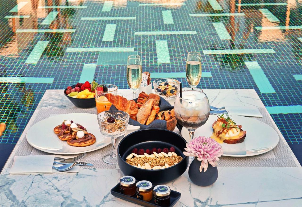 Radisson Blu Zaffron Resort, Santorini (Adults Only) Kamári Екстериор снимка